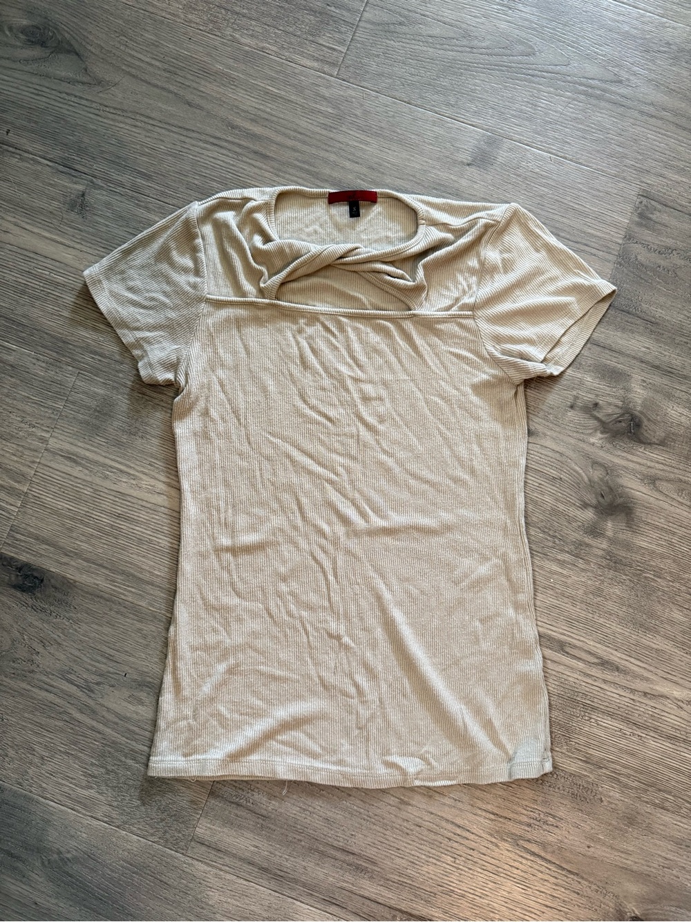 Women’s Short Sleeve Cream Draped Neck Tee